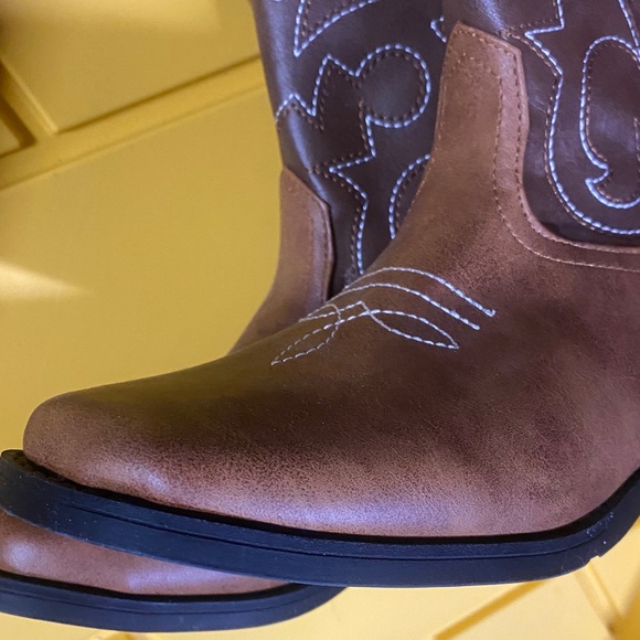 Wonder Nation Brown Western Boots Big kid Boys 6 Cowboy Boots - Picture 3 of 10